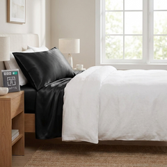Silk Pillowcase — Luxurious Premium Sleep Upgrade